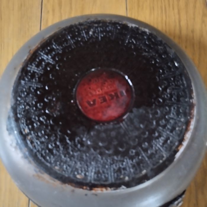 Patelnie 2 szt uzywane