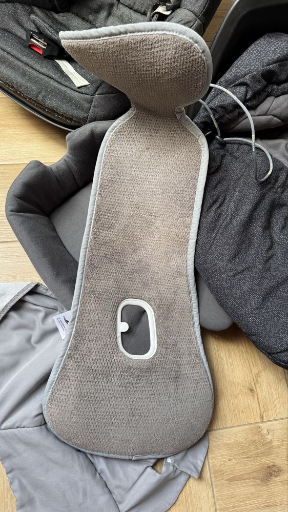 Zestaw Maxi Cosi: Pebble Plus, 2way Pearl oraz baza 2way fix