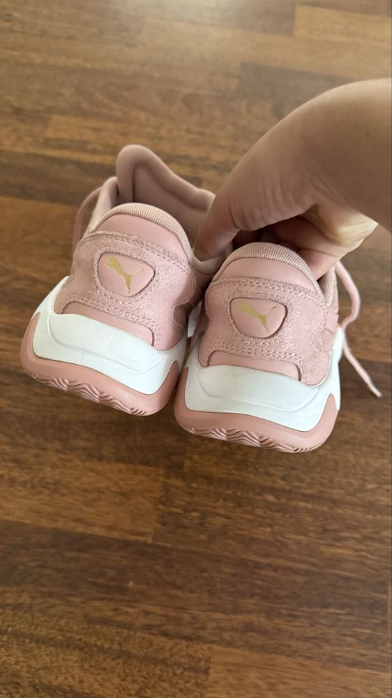 Кросівки Puma 40,5 розмір