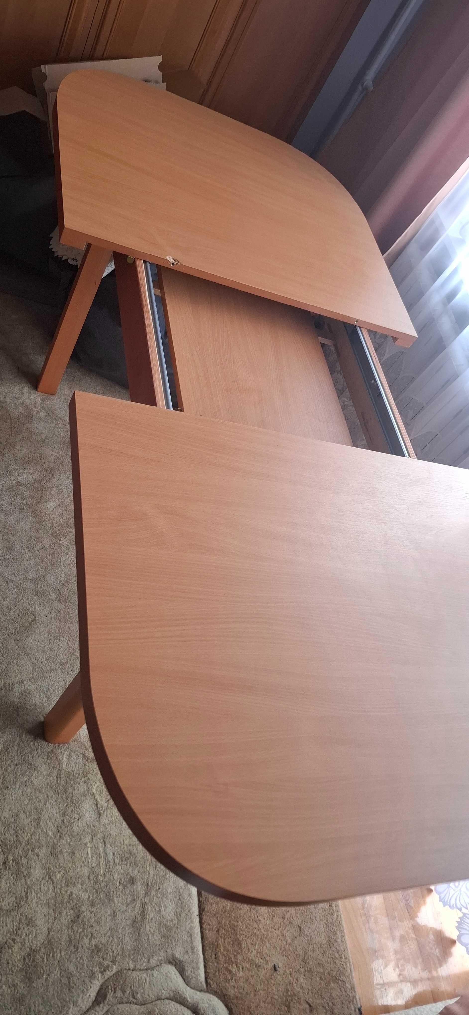 Sprzedam stół rozkładany w bardzo dobrym stanie
