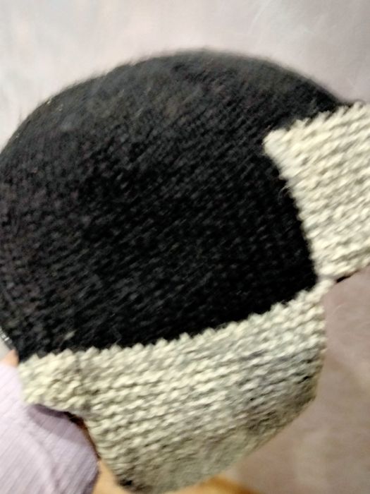 Польша.Тепленькая шапочка