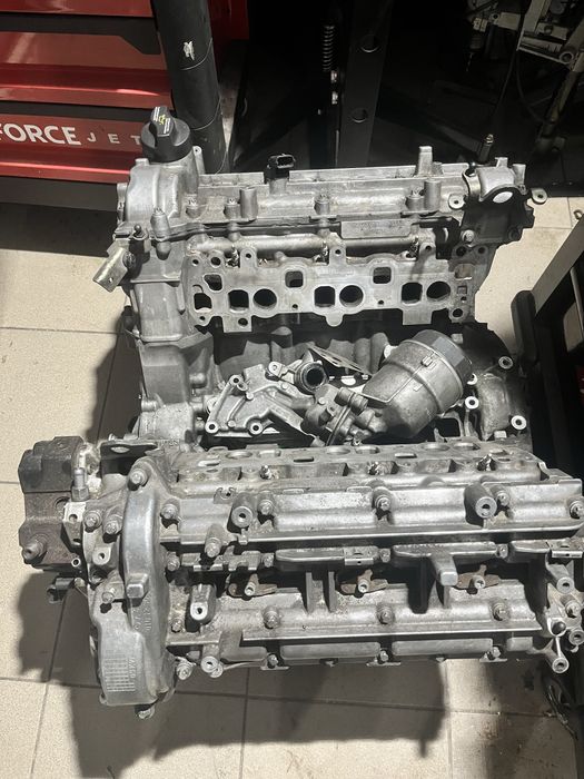 Słupek om642 mercedes 3.0 v6