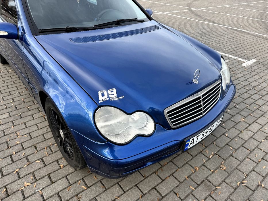 Мерседес w203 2.2диз