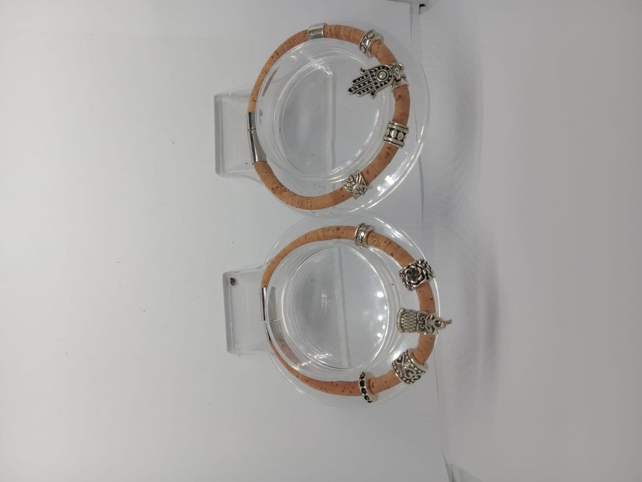 Pulseira em cortiça