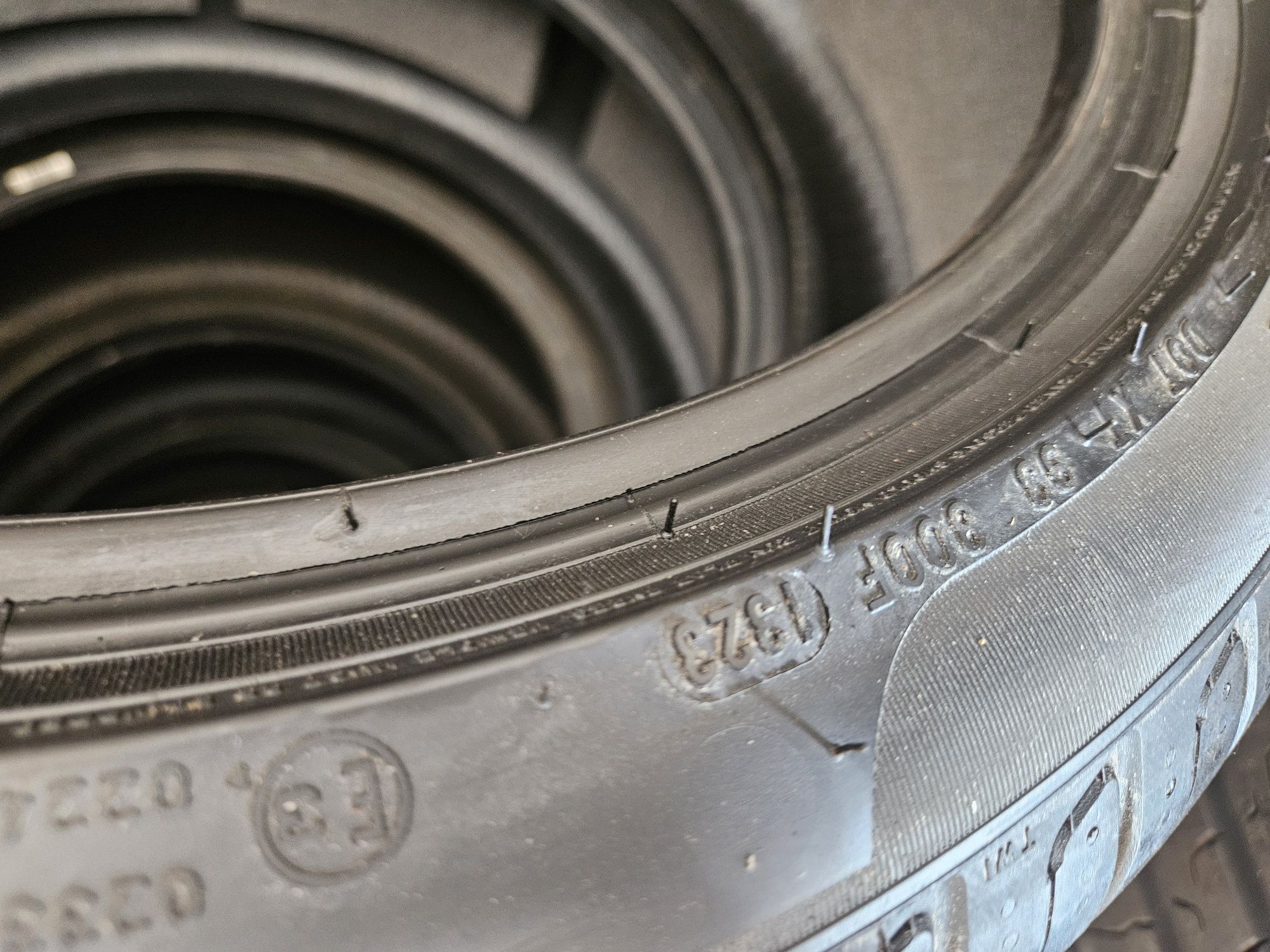 245/40R19 98Y  Pirelli cinturato P7 nowe 2 szt run flat 2023