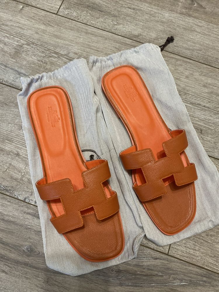 Шльопанці Hermes