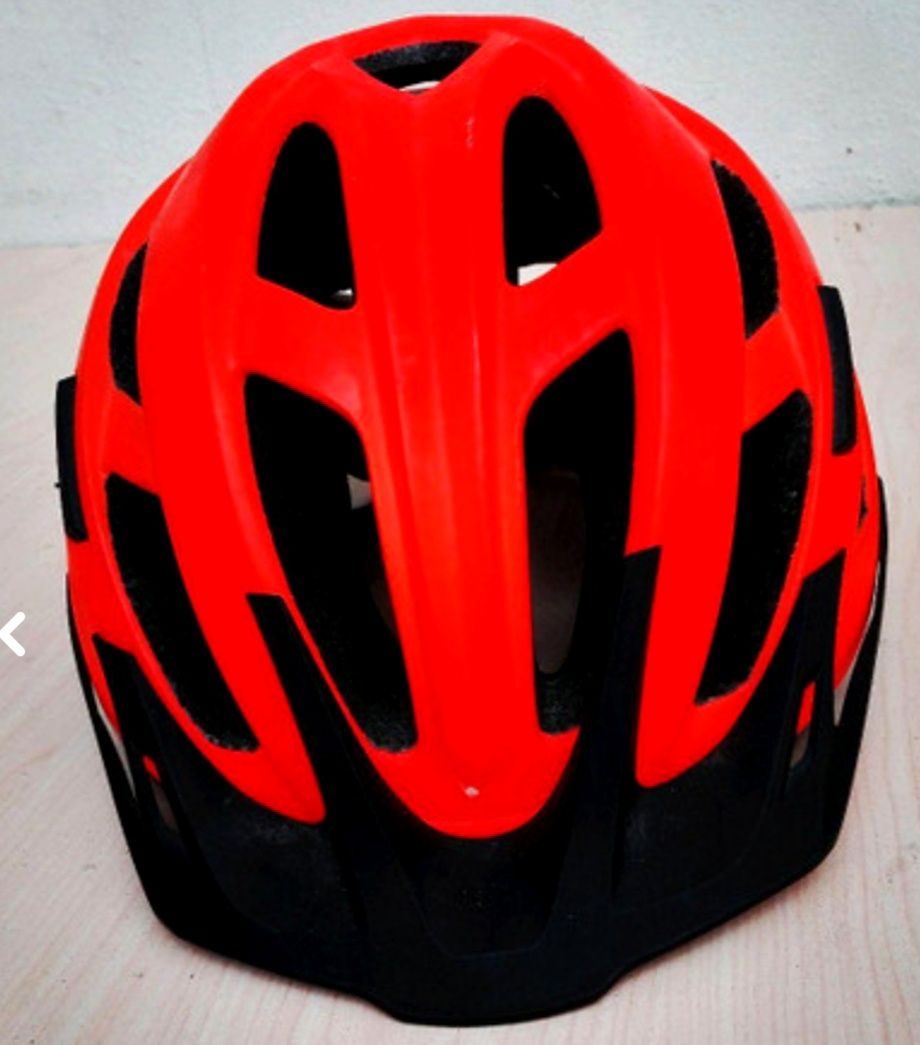 JF-bikes Usados ok Capacete Btwin