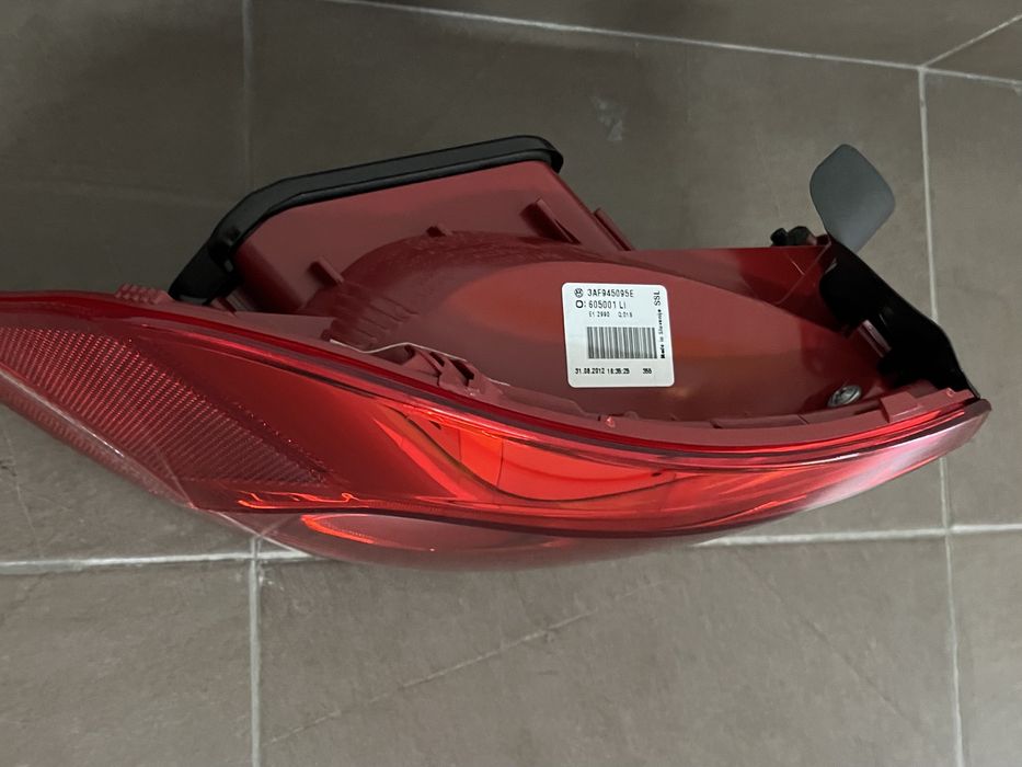 Farolim Passat Carrinha  (modelo 365) Exterior Esquerda