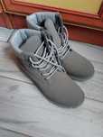 Buty zimowe damskie trapery