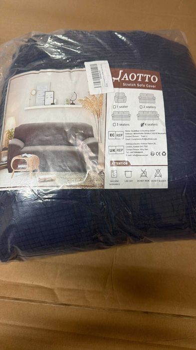 Elastyczny Pokrowiec na Sofę 4-osobową Jaotto – Pełna Ochrona