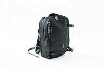 Czarny plecak podręczny 35L do samolotu – 46x30x20 cm, kabinowy