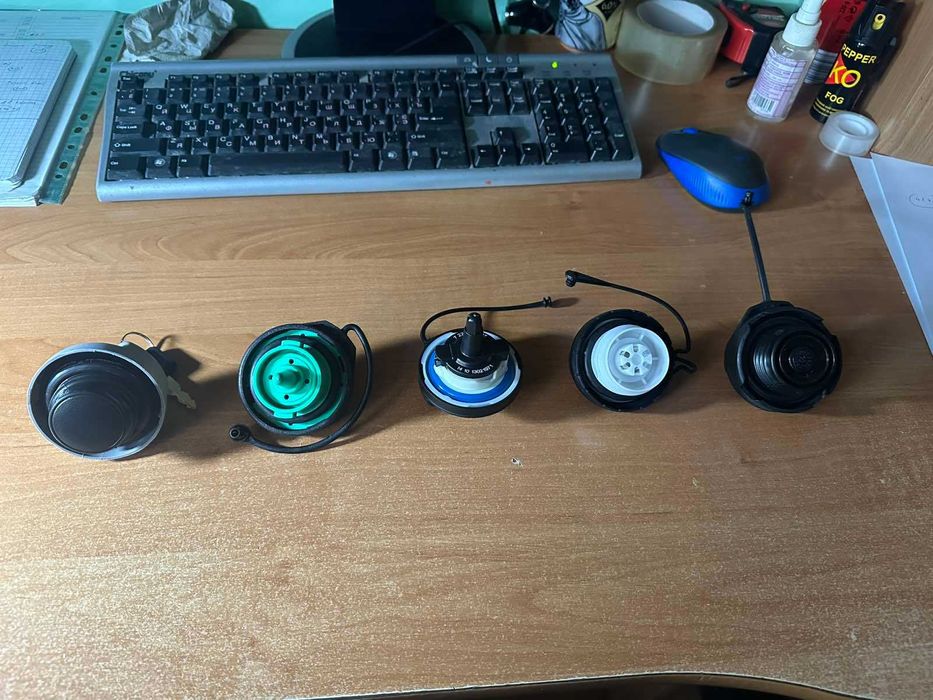 кришка бака Opel  VW Audi BMW Skoda Toyota  Lexus Seat