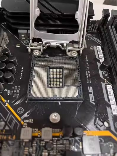 Материнська плата ASUS B560M-TUF GAMING