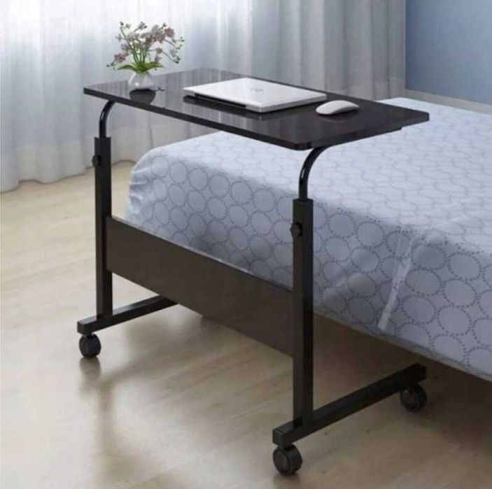 Стіл для ноутбука мобільний