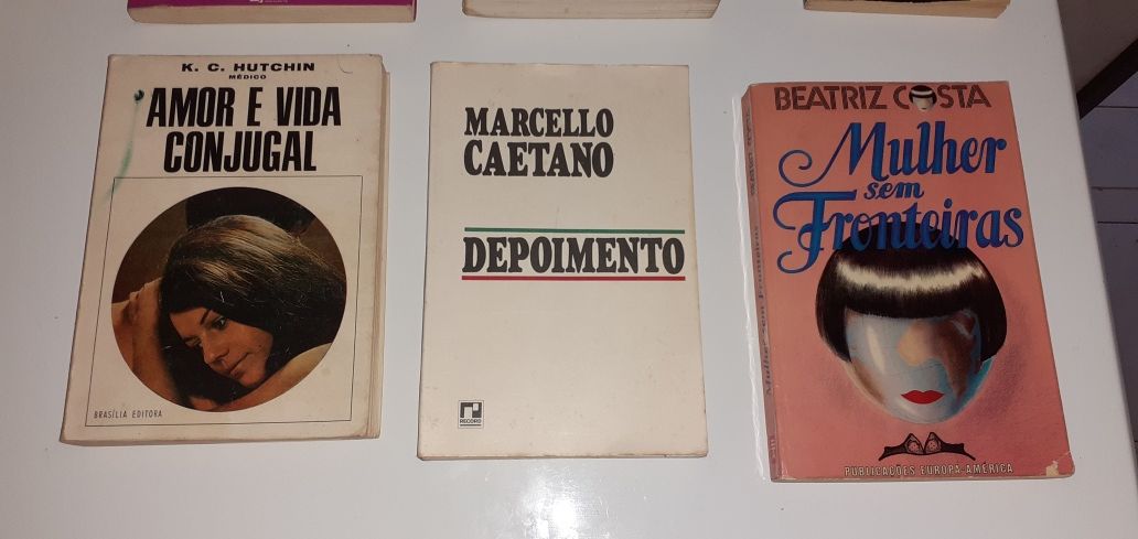 Varios livros e coleções