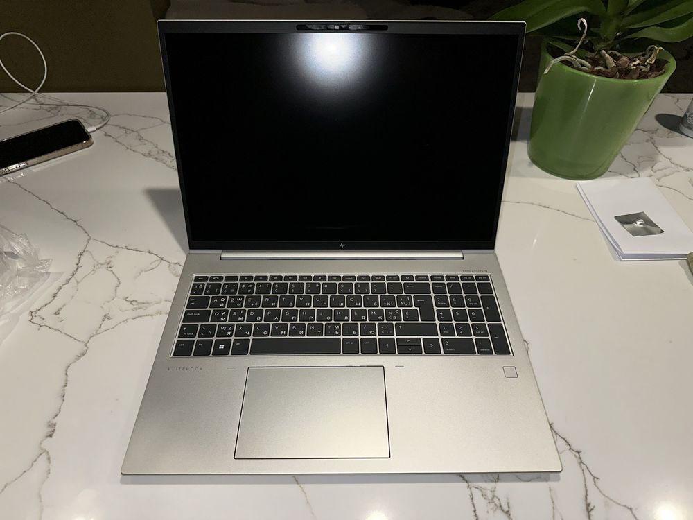Ноутбук HP EliteBook 865 16 inch G10 Notebook PC