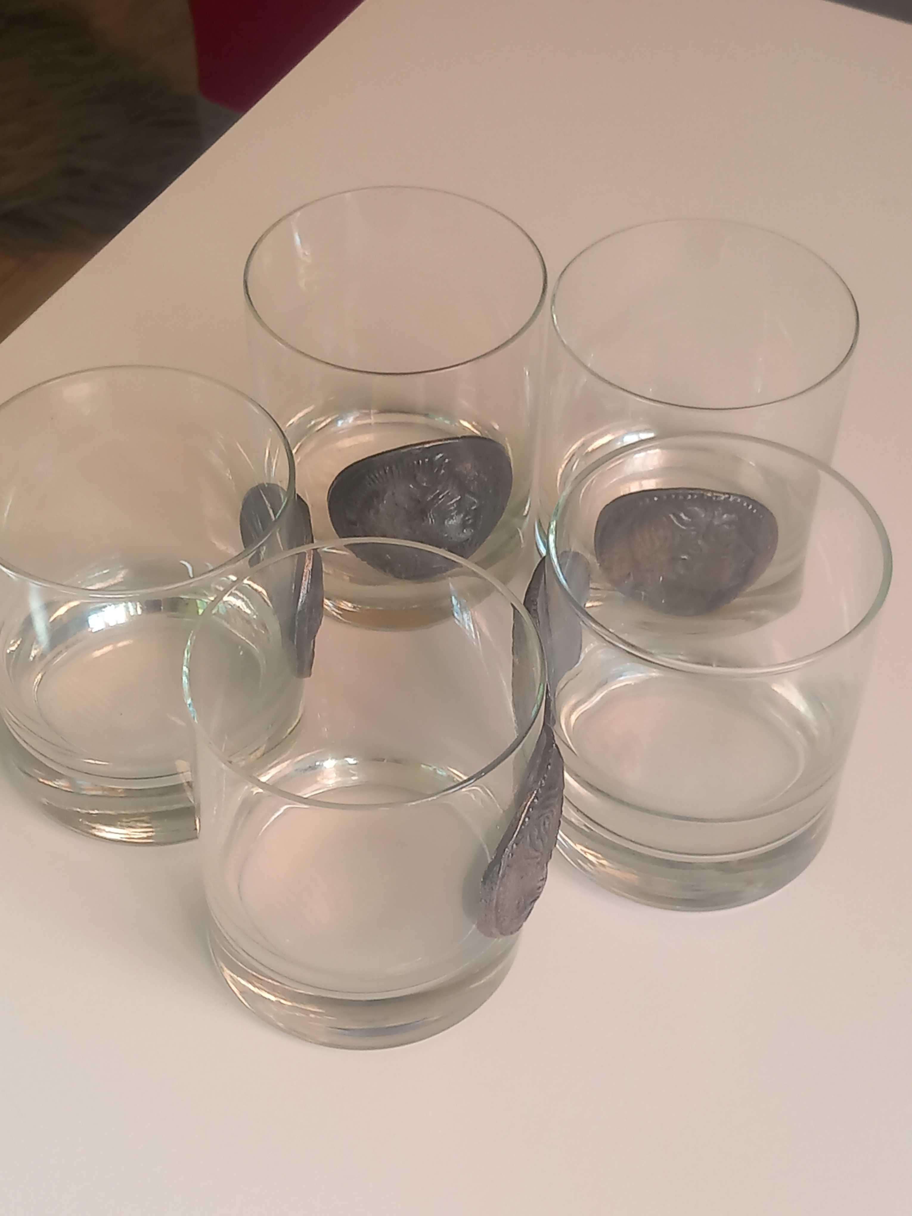 Szklanki do whisky medaliony