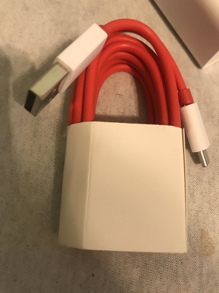 Ładowarka 80w supervooc z 2m kablem nowa