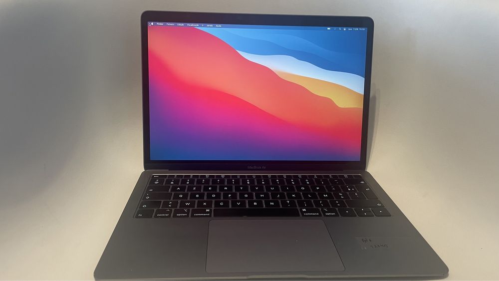 Macbook Air cinza