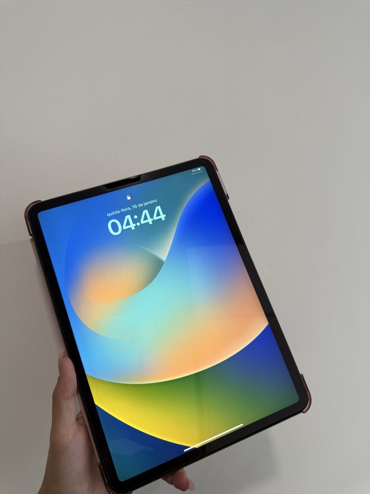 Ipad Pro 11’ com capa