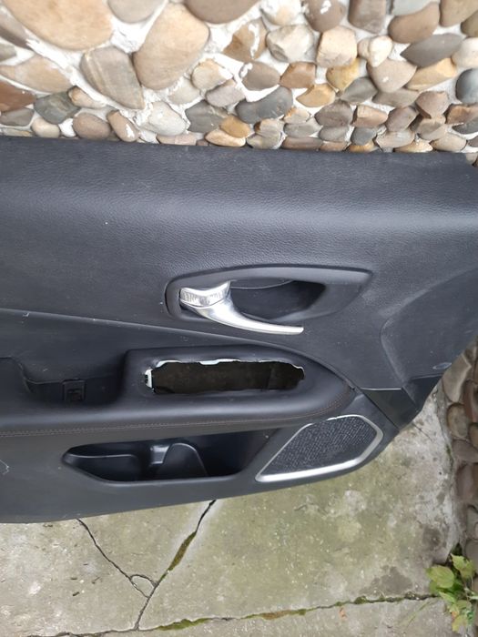 Передня ліва карта Jeep Compas 18-21 7000062LFN