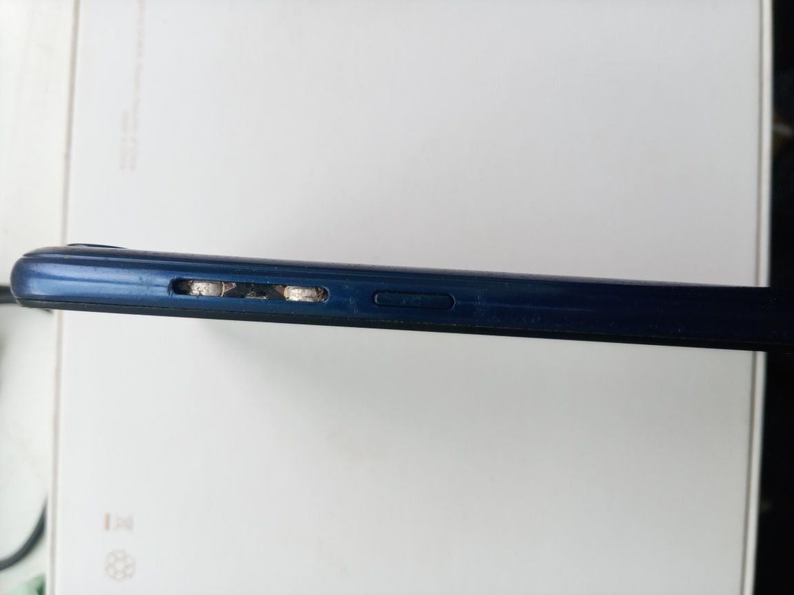 Продам телефон Huawei Y5