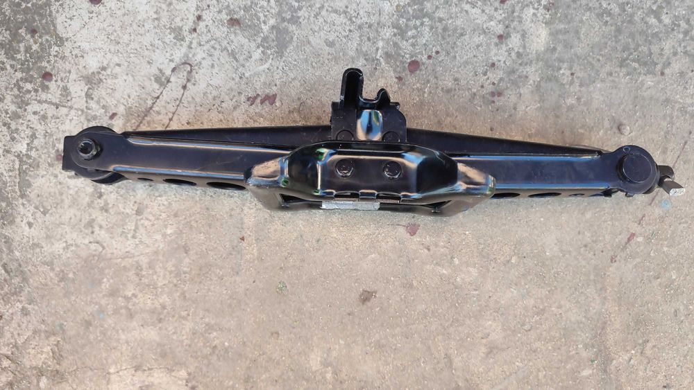 Домкрат,докатка форд фокус-3