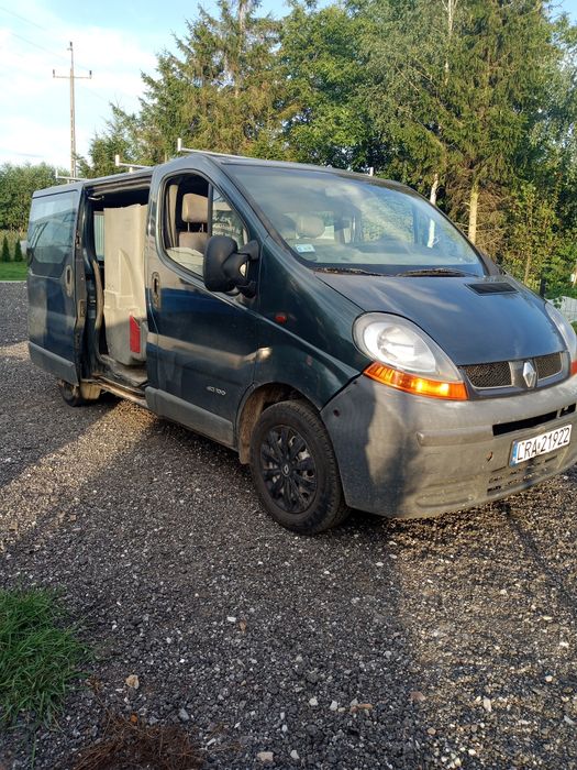 Sprzedam Renault Trafic 1.9 2003r...