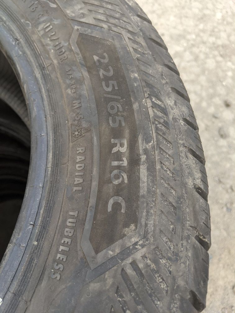 225/65R16C Barum 23рік