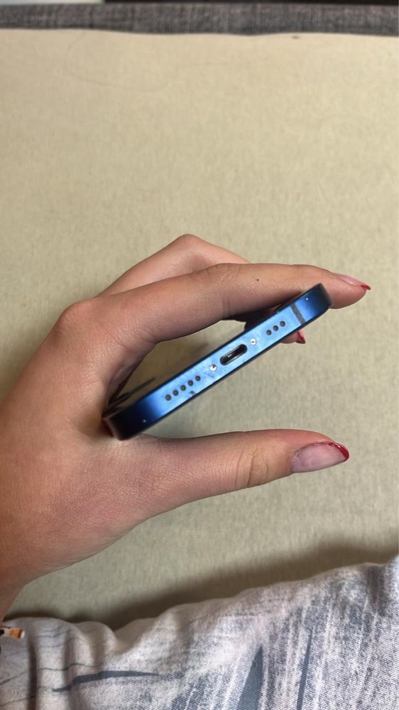 iPhone 12 80% stan idelany