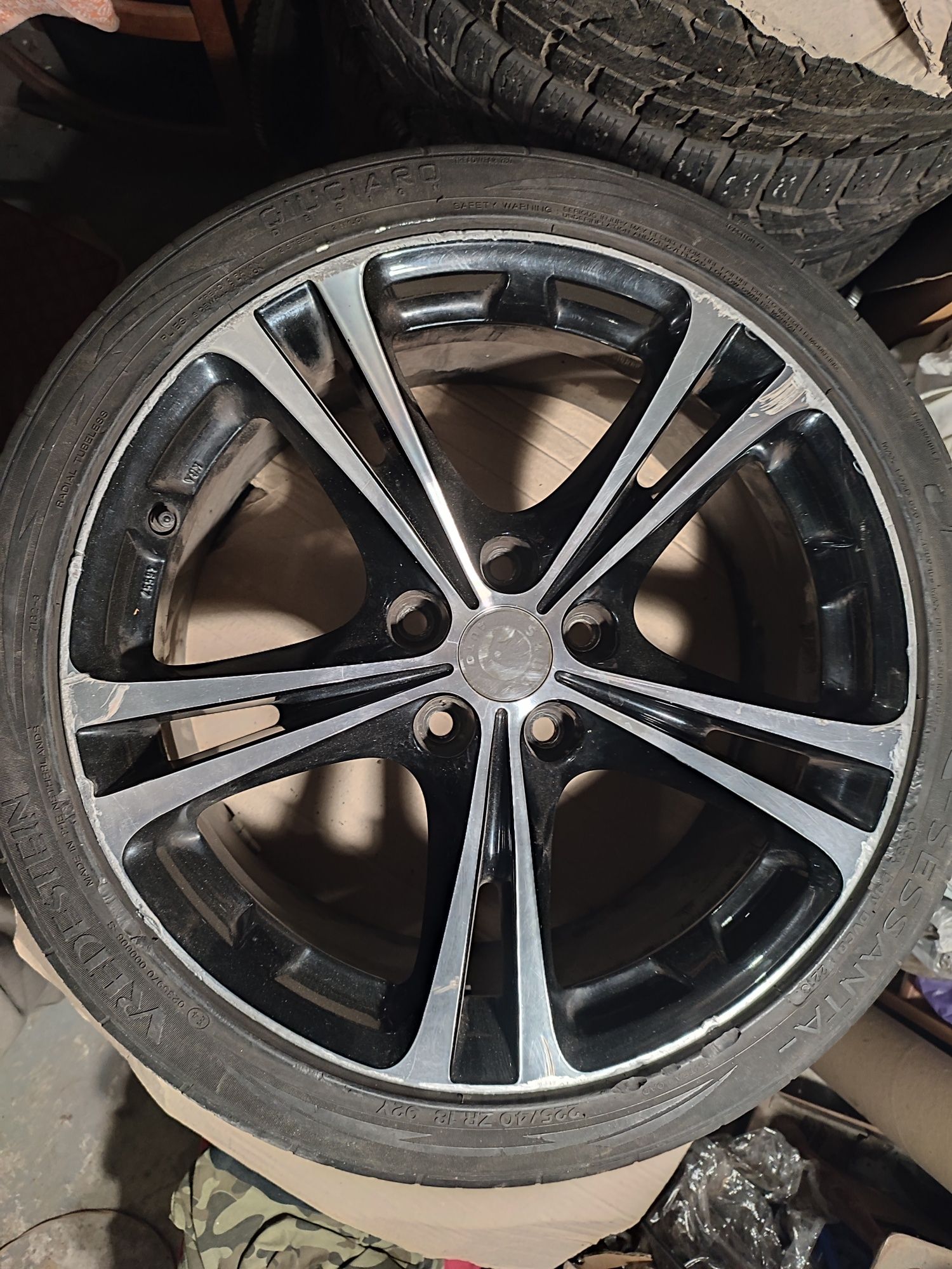 Комплект коліс на Vag. 5 x 112. 225/40/R18