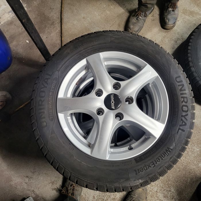 felgi  do BMW E46 15 cali komplet = 4szt ze śrubami