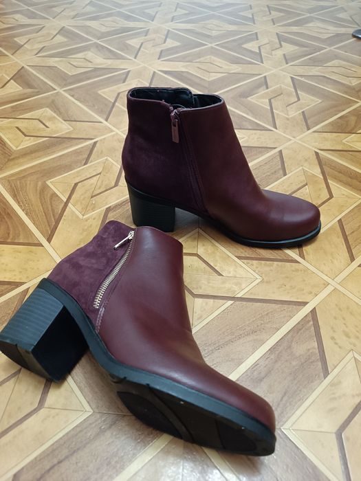 Черевики жіночі розмір 40