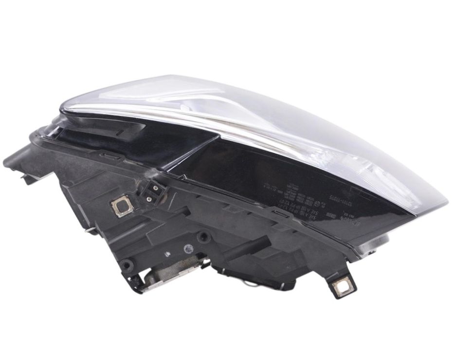 Фара ліва AUDI Q5 2008-2012 (ксенон, в зборі з блоком 8K0941597E) 8R09