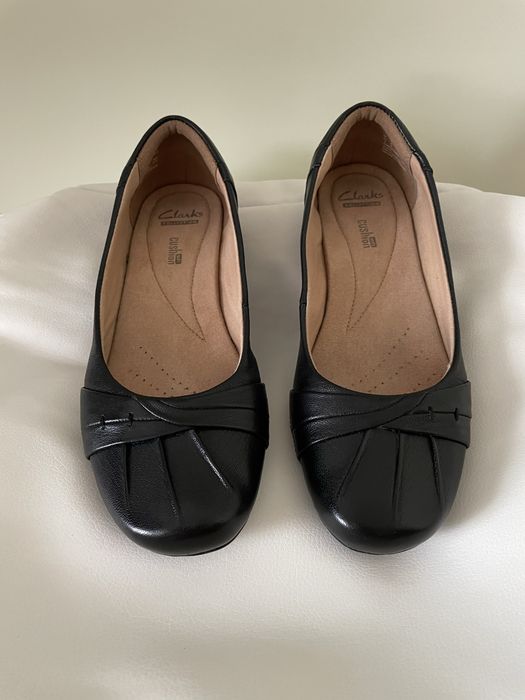 Чорні туфлі балетки шкіра Clarks