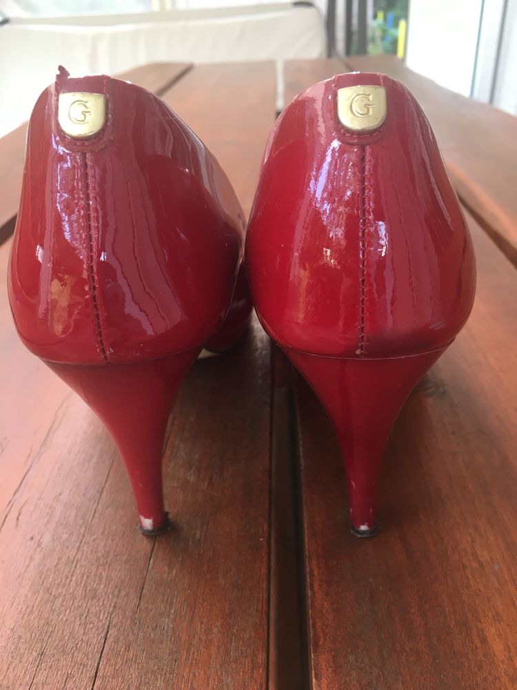 Guess skóra lakierowana czerwone szpilki peep toe na platformie roz 41