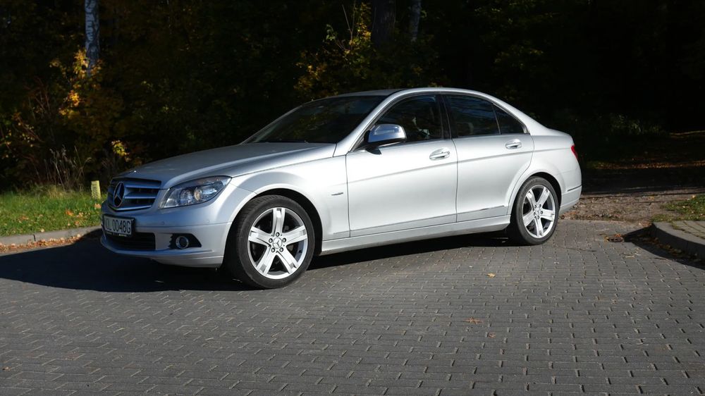 Mercedes-Benz Klasa C C180 Kompresor + LPG / Nowy rozrząd / Opony / instalacja