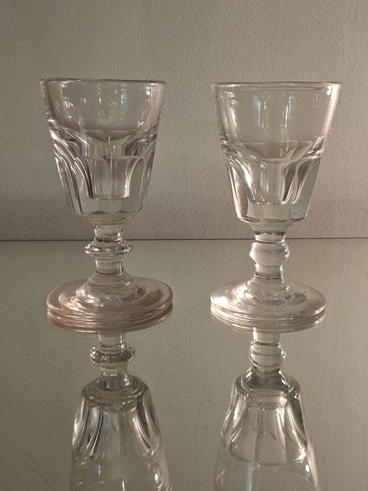 Wiktoriańskie karczmiaki, ręczny szlif