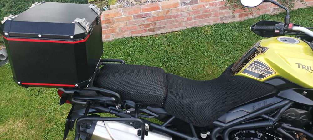 Triumph Tiger 800 XR