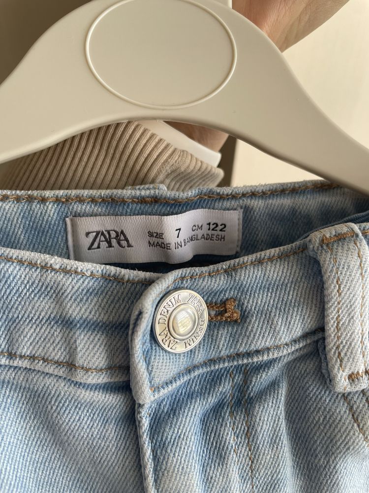 Джинси Zara 122