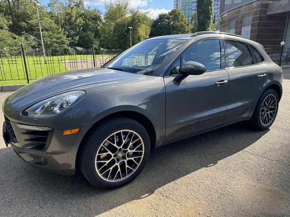 Macan 2015, на белом салоне, машина супер luxury