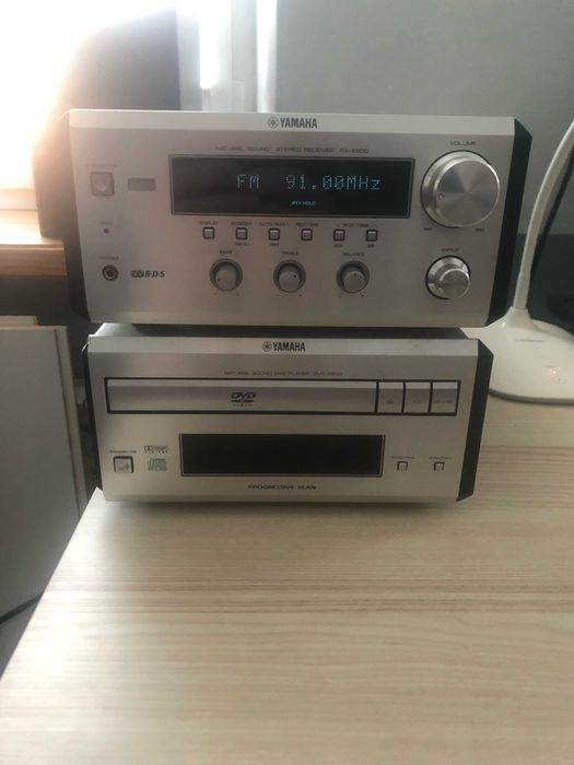 Yamaha RX E-600 Piano Craft z Czterema głośnikami