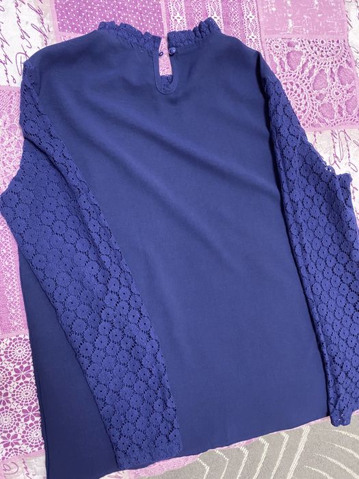 Жіноча блузка темно синього кольору