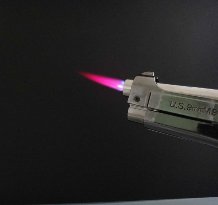 Зажигалка газовая пьезо турбо пламя Беретта