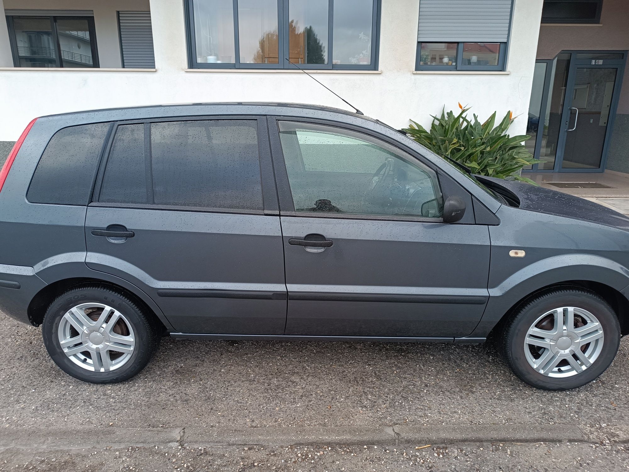 Ford Fusion X TREND 1.2 Para venda