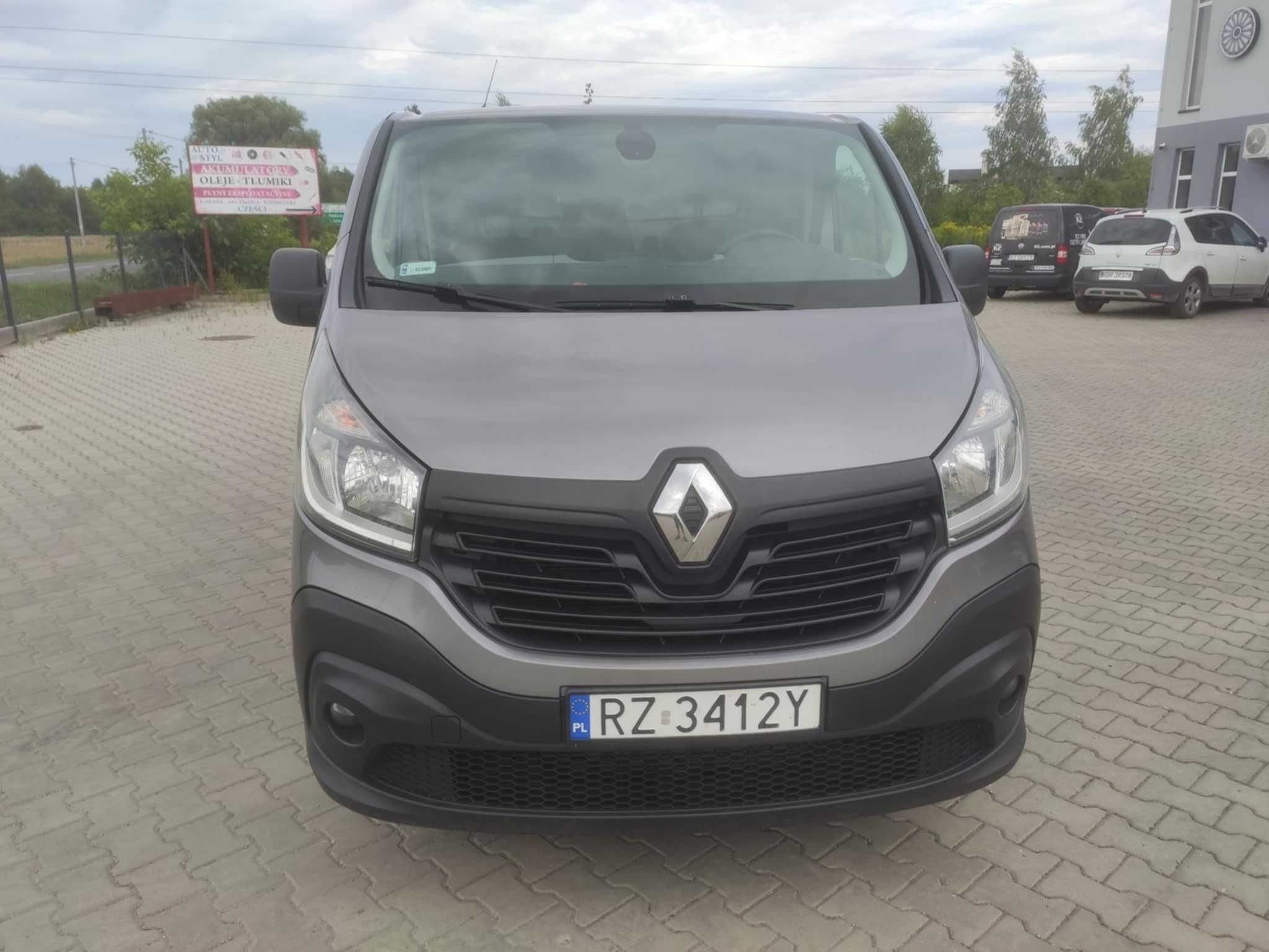 Renault Trafic III 2015 long