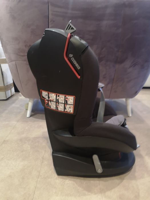 Fotelik samochodowy TOBI MAXI-COSI 9-18kg Black