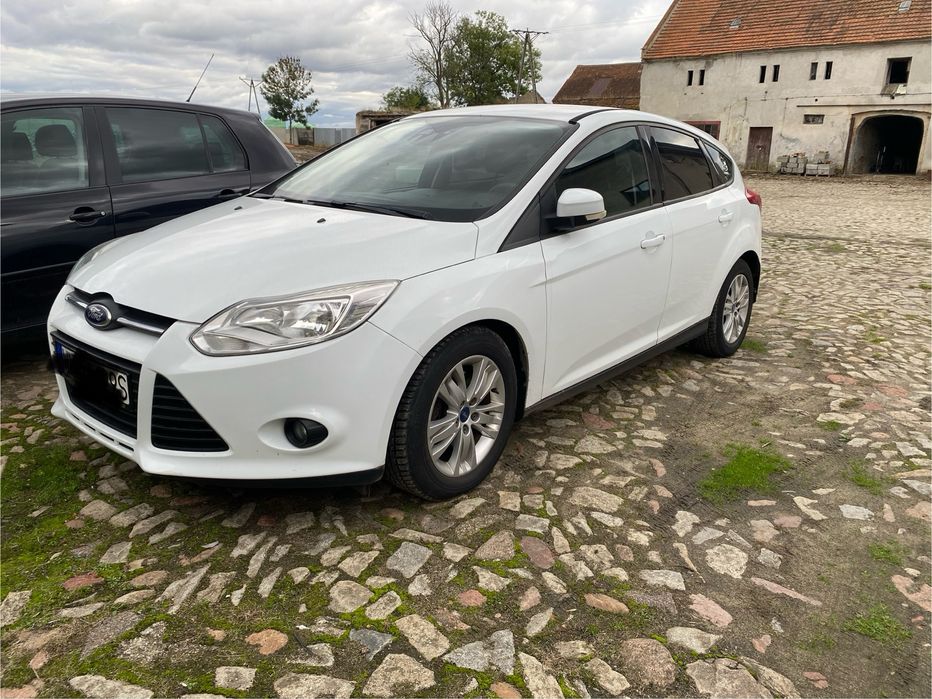 Ford focus 2011r