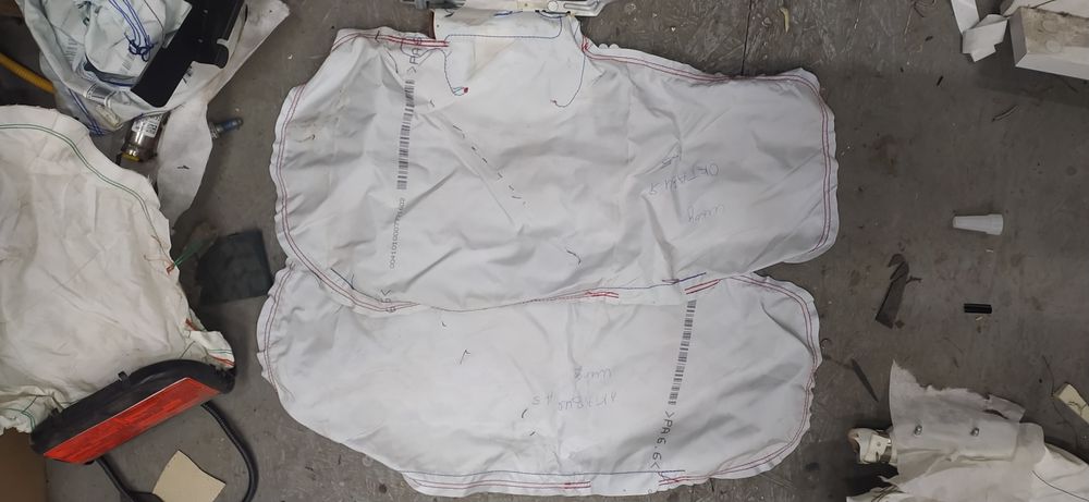 Продам подушки безопасности разные