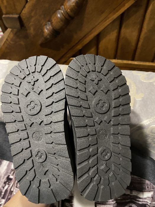 Угги для дівчинки